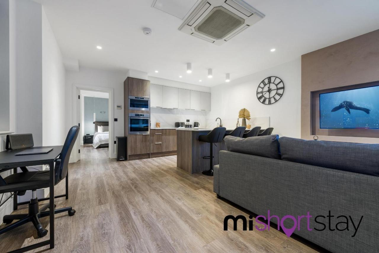 The Residence Fitzrovia - Private One Bedroom Apartment With Own Entrance Londýn Exteriér fotografie